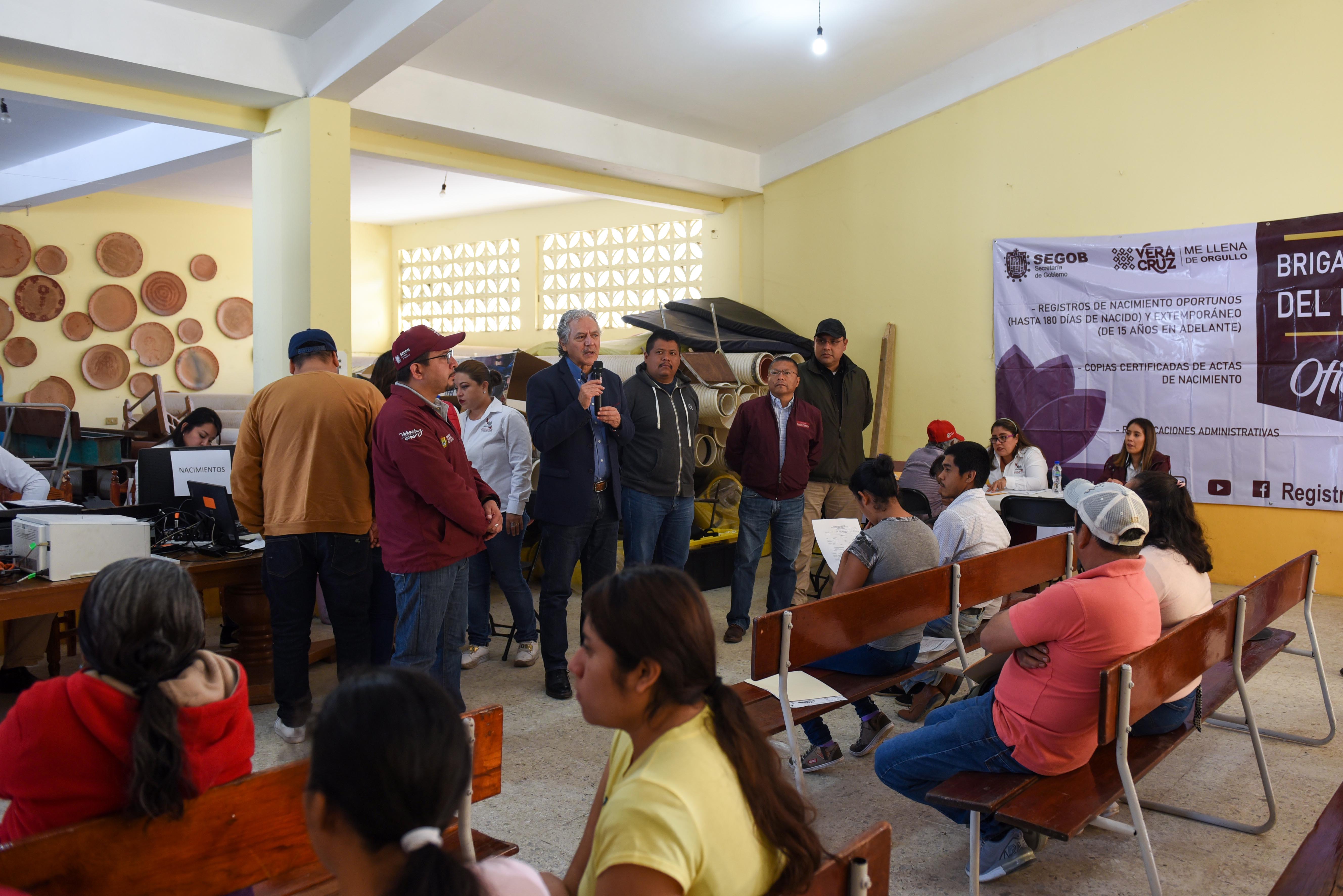 Brigada itinerante del Registro Civil en la congregación