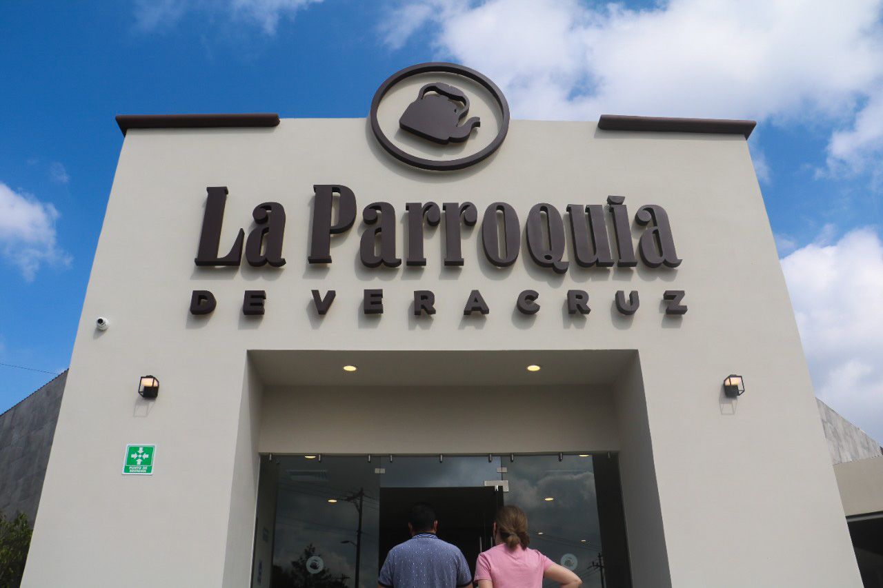 Nueva sucursal del Café La Parroquia de Veracruz en Xalapa – Revista Sin  Recreo