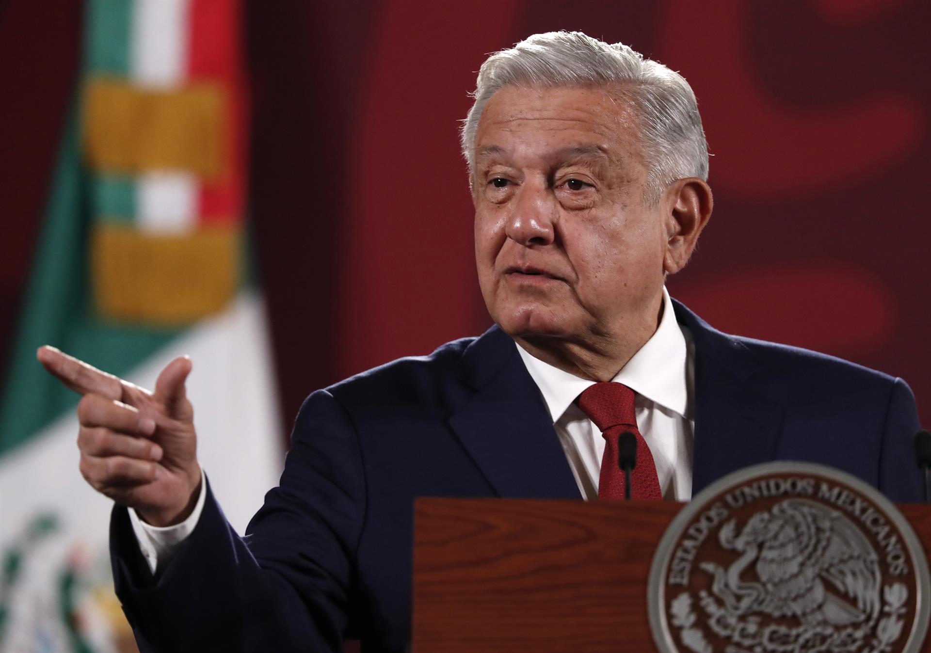 Amlo Vaticina Que En 2024 Entregará La Estafeta A Quien Continuará Con “transformación” Del País 2474