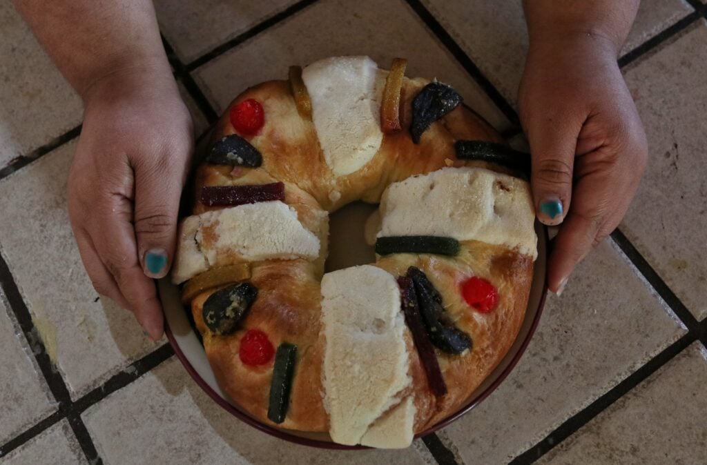 Rosca De Reyes ¿cuándo Se Parte Cuál Es Su Origen Y Qué Significado Tiene Revista Sin Recreo 